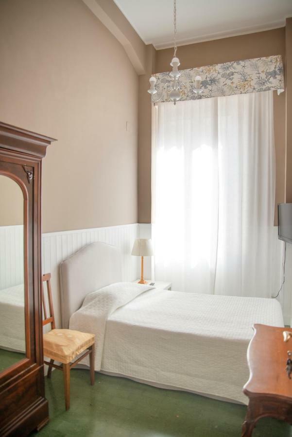 La Casa Di Anna B&B Reggio di Calabria Buitenkant foto